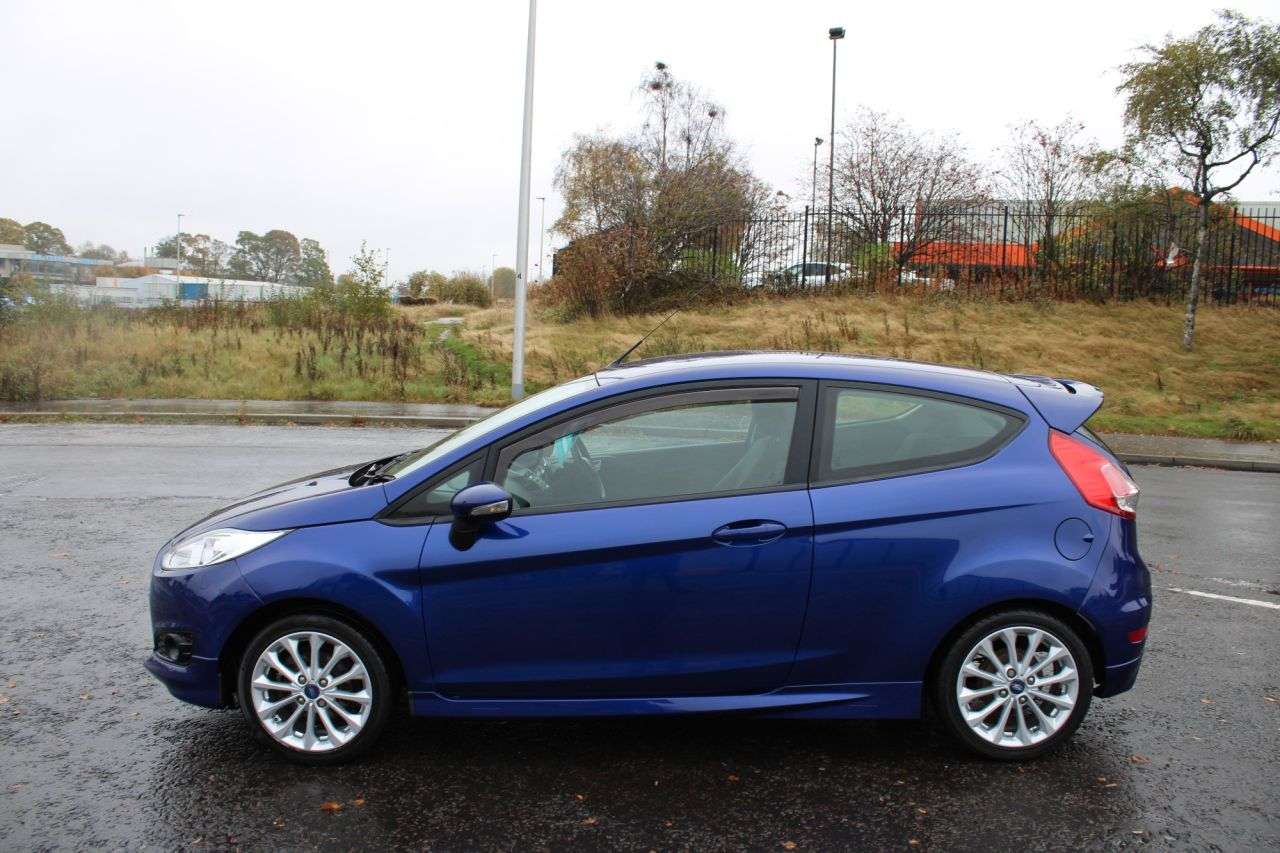 2015 FORD FIESTA 2015 FORD FIESTA