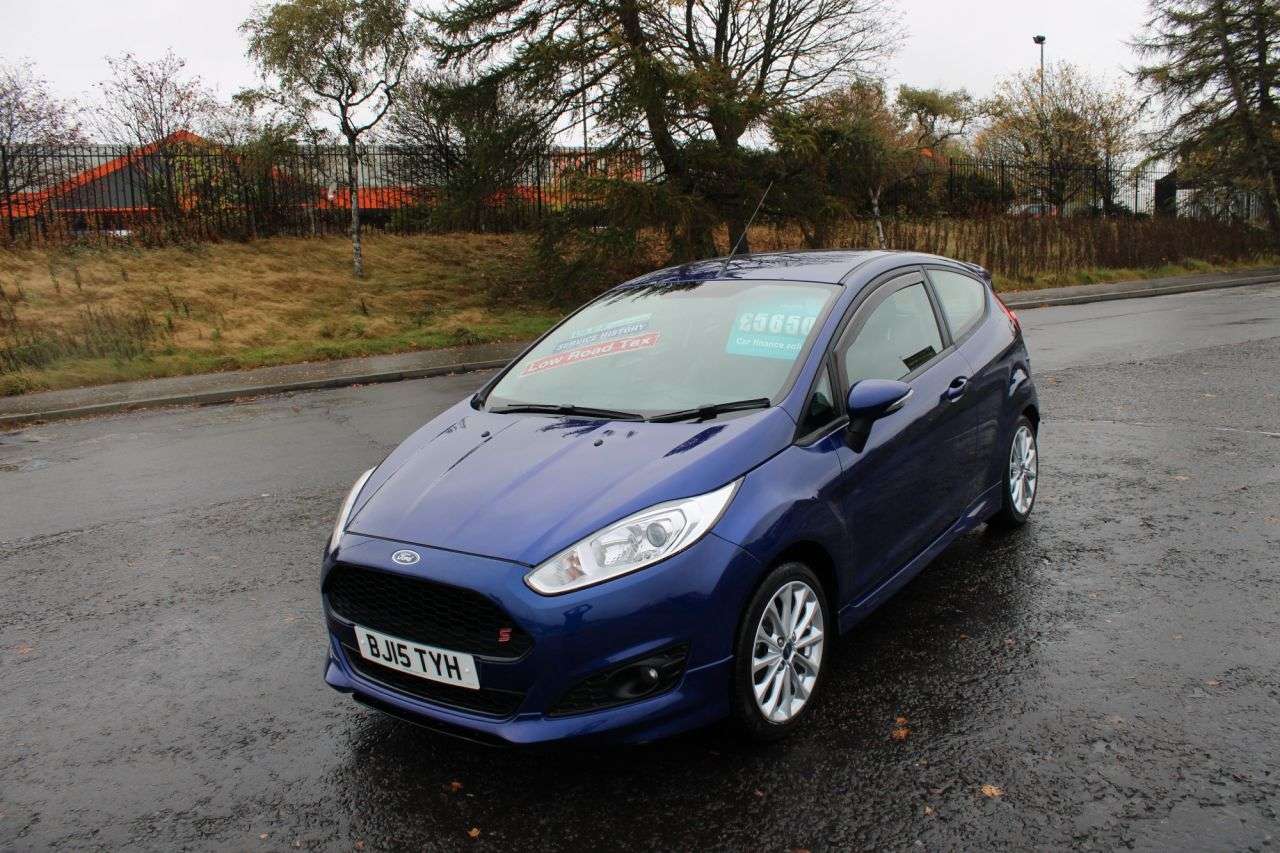 2015 FORD FIESTA 2015 FORD FIESTA