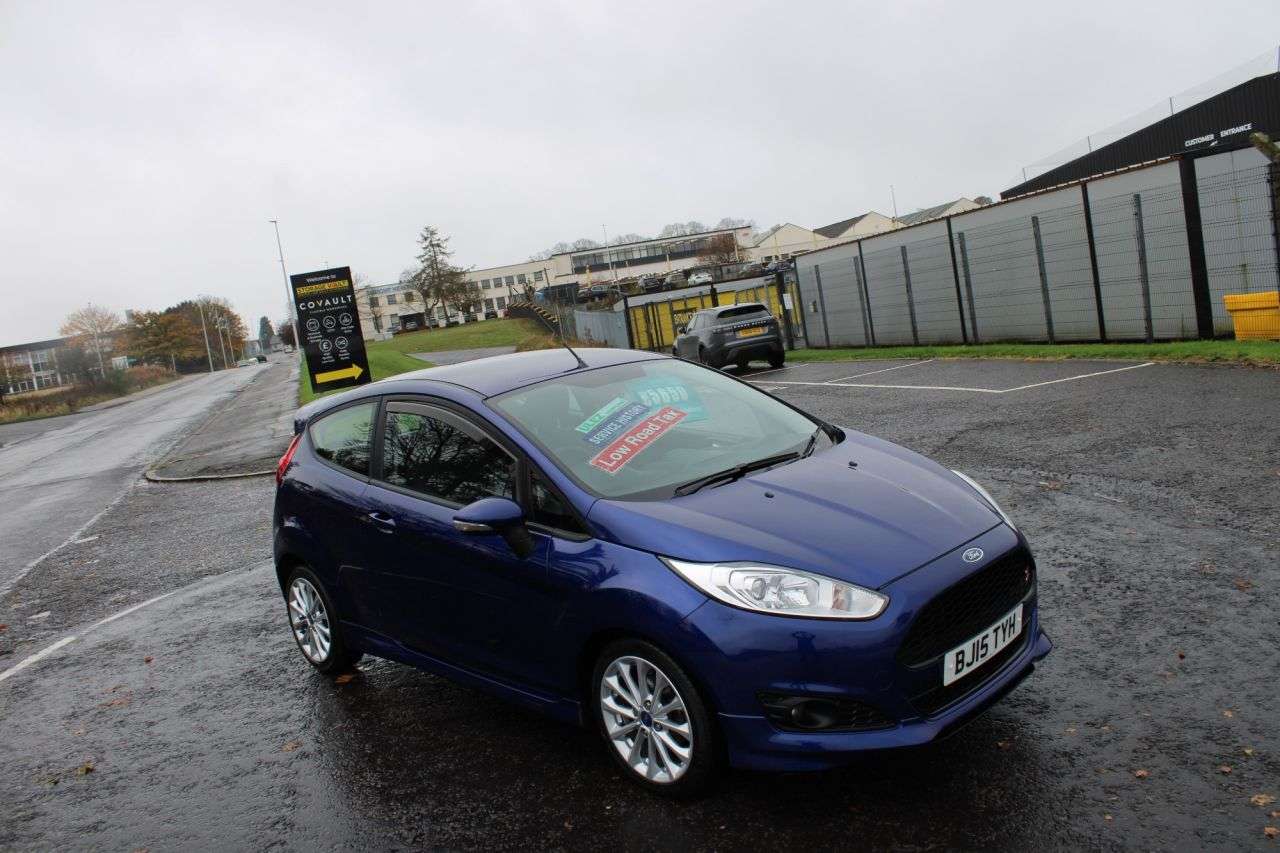 2015 FORD FIESTA 2015 FORD FIESTA