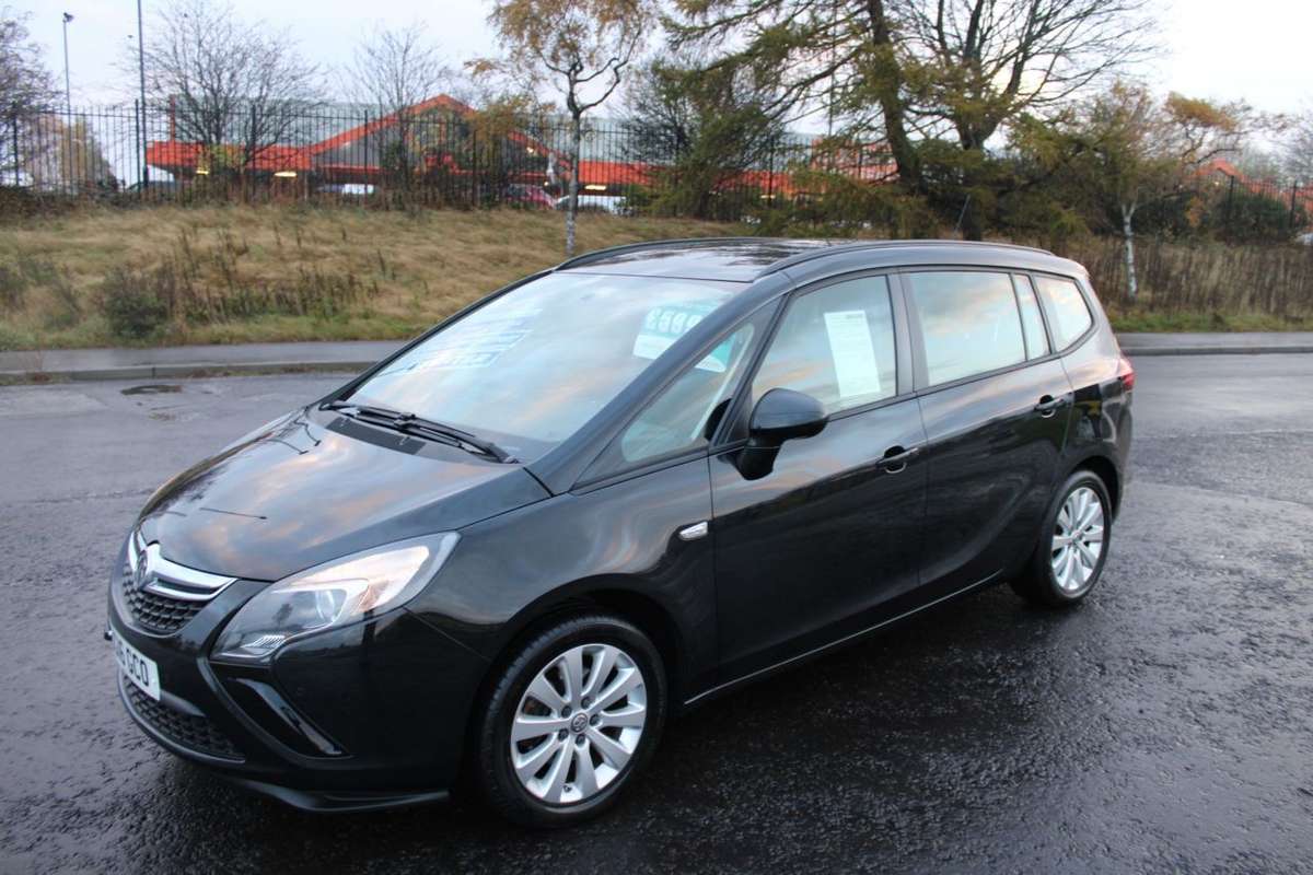 Check out this Vauxhall Zafira Tourer 2016 Petrol Manual