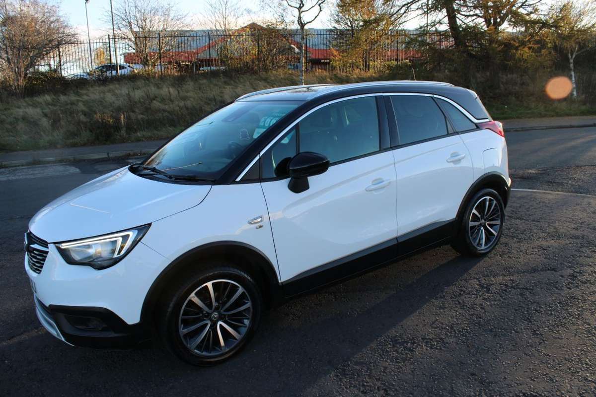 Check out this Vauxhall Crossland X 2018 Petrol Manual