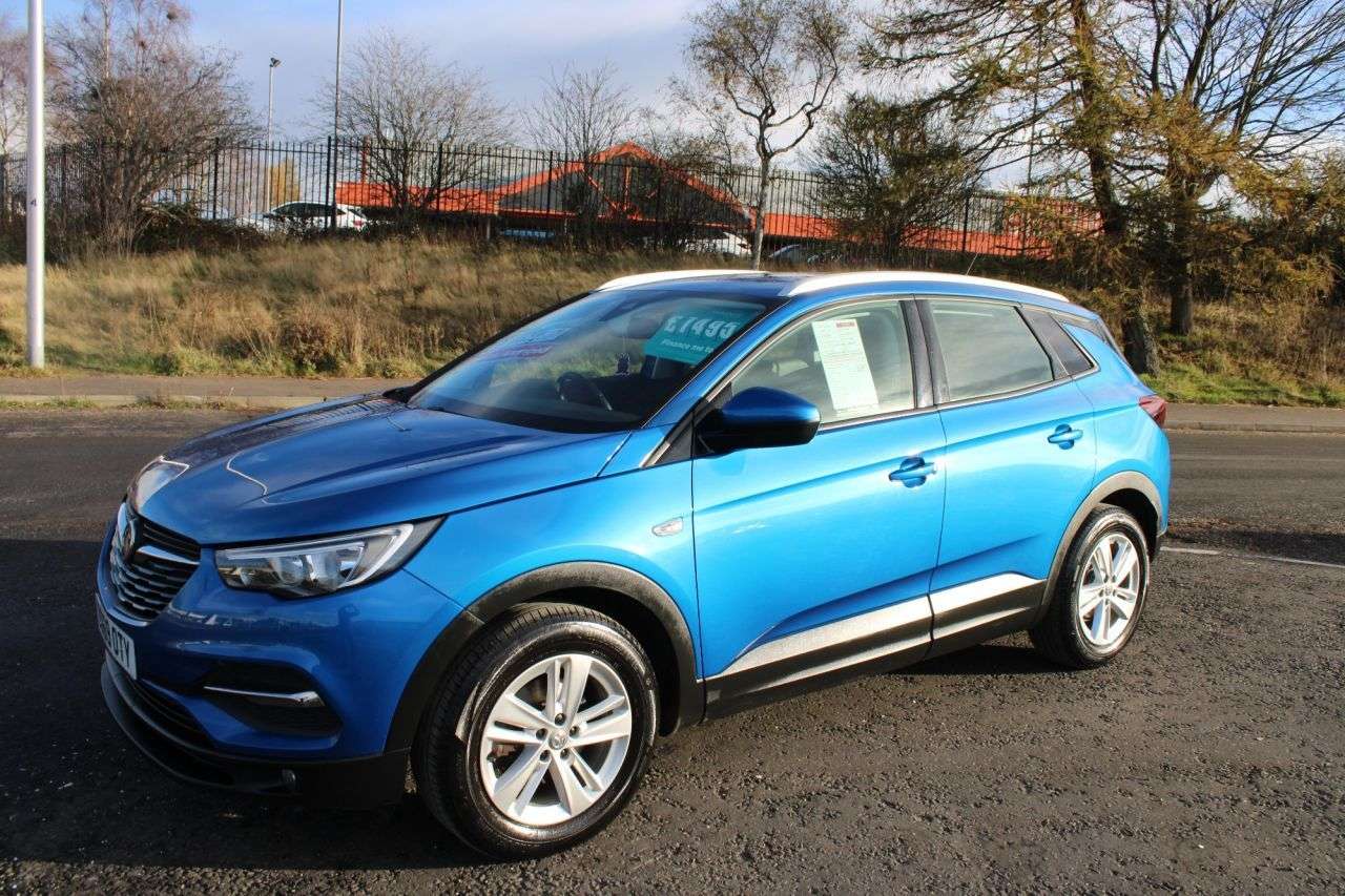 A 2019 VAUXHALL GRANDLAND X 1.2T SE 2019,Bluetooth,DAB,Cruise,Parking Sensors,F.S.H,Ulez Compliant A 2019 VAUXHALL GRANDLAND X 1.2T SE 2019,Bluetooth,DAB,Cruise,Parking Sensors,F.S.H,Ulez Compliant