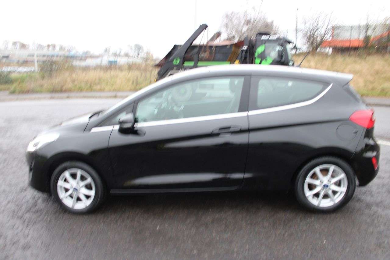 A 2018 FORD FIESTA 1.1 Ti-VCT Zetec 2018,Bluetooth,DAB,Insurance Group 5,F.S.H,Ulez Compliant A 2018 FORD FIESTA 1.1 Ti-VCT Zetec 2018,Bluetooth,DAB,Insurance Group 5,F.S.H,Ulez Compliant