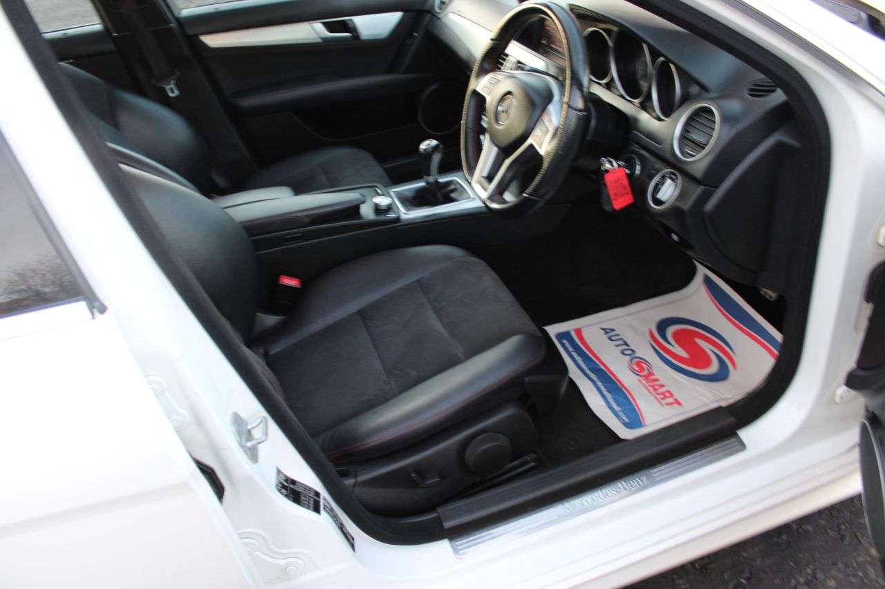 A 2013 MERCEDES-BENZ C-CLASS 2.1 C220 CDI AMG Sport Plus 2013,Sat Nav,Bluetooth,Half Leather,Park Sensor A 2013 MERCEDES-BENZ C-CLASS 2.1 C220 CDI AMG Sport Plus 2013,Sat Nav,Bluetooth,Half Leather,Park Sensor