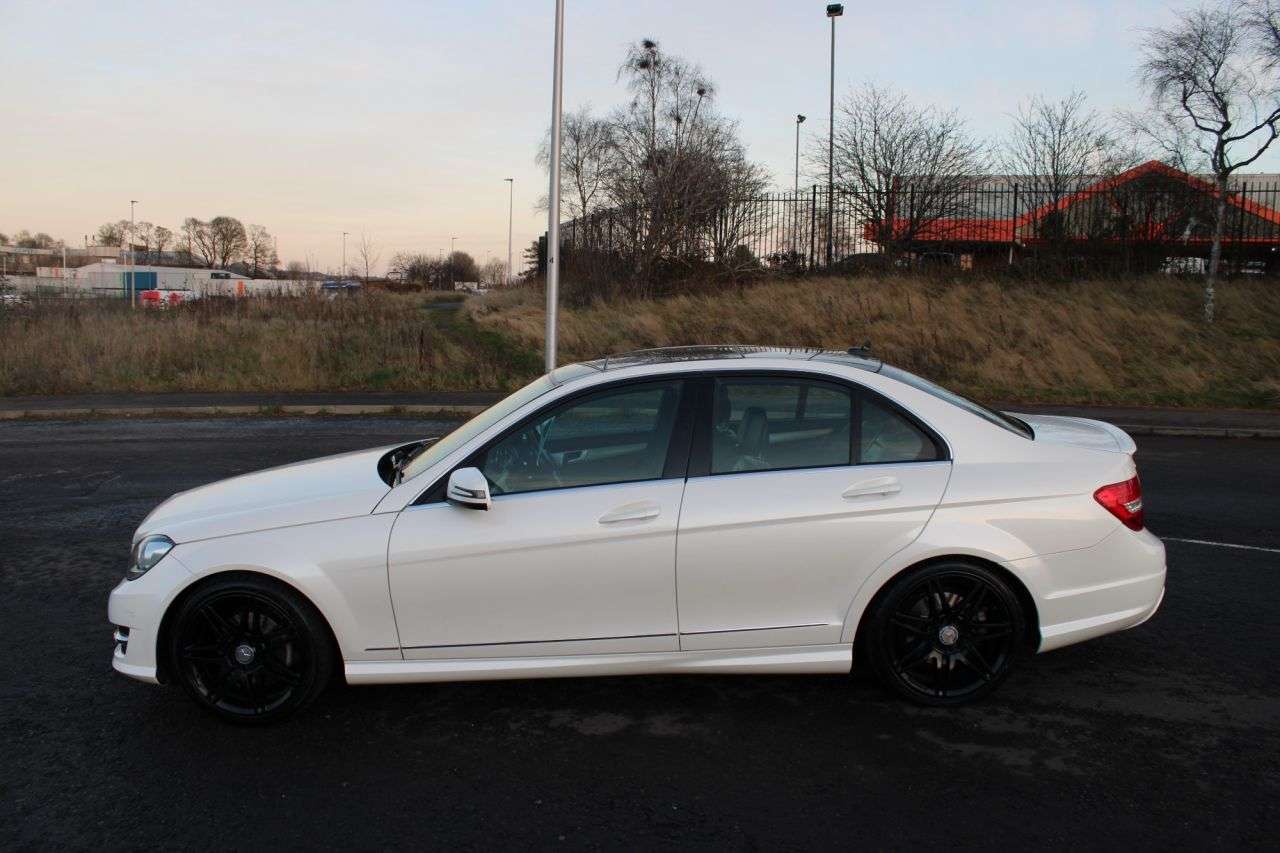 A 2013 MERCEDES-BENZ C-CLASS 2.1 C220 CDI AMG Sport Plus 2013,Sat Nav,Bluetooth,Half Leather,Park Sensor A 2013 MERCEDES-BENZ C-CLASS 2.1 C220 CDI AMG Sport Plus 2013,Sat Nav,Bluetooth,Half Leather,Park Sensor