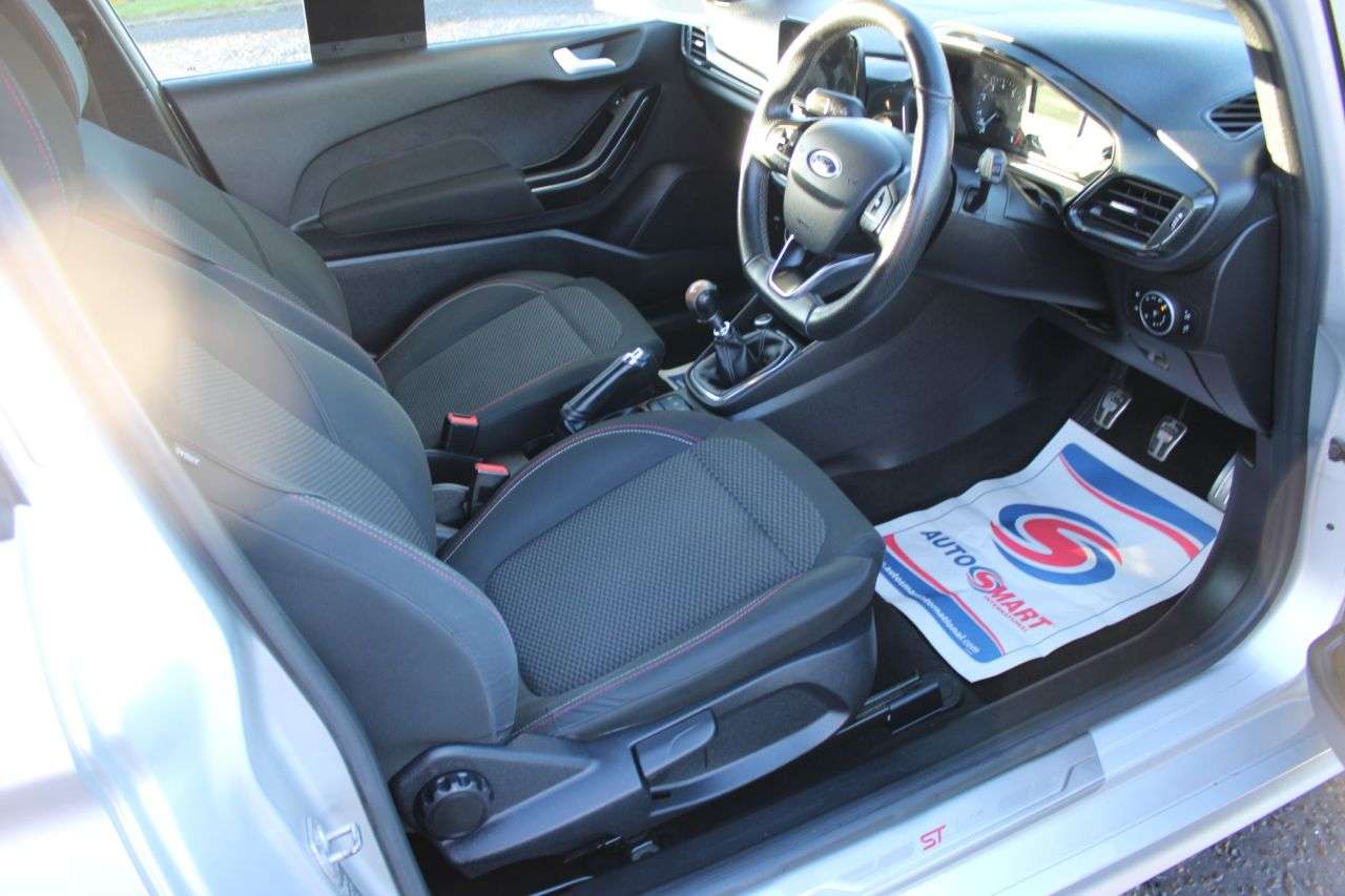 A 2018 FORD FIESTA 1.0T ST-Line 2018,Bluetooth,DAB,18*Alloys,Service History,Superb Condition, A 2018 FORD FIESTA 1.0T ST-Line 2018,Bluetooth,DAB,18*Alloys,Service History,Superb Condition,