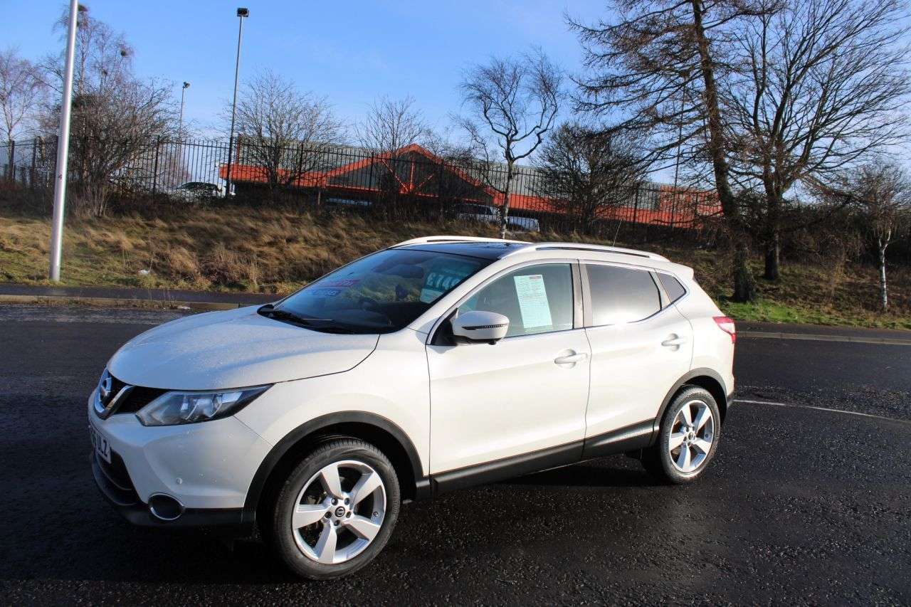 A 2016 NISSAN QASHQAI 1.5 dCi N-Connecta 2016,Glass Roof,Sat Nav,18*Alloys,Reverse Cam,Ulez Compl A 2016 NISSAN QASHQAI 1.5 dCi N-Connecta 2016,Glass Roof,Sat Nav,18*Alloys,Reverse Cam,Ulez Compl