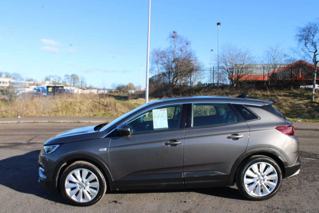 A 2020 VAUXHALL GRANDLAND X 1.5 Turbo D 2020,Sat Nav,Leather,Glass Roof,Sat Nav,Bluetooth,Cruise Contro A 2020 VAUXHALL GRANDLAND X 1.5 Turbo D 2020,Sat Nav,Leather,Glass Roof,Sat Nav,Bluetooth,Cruise Contro