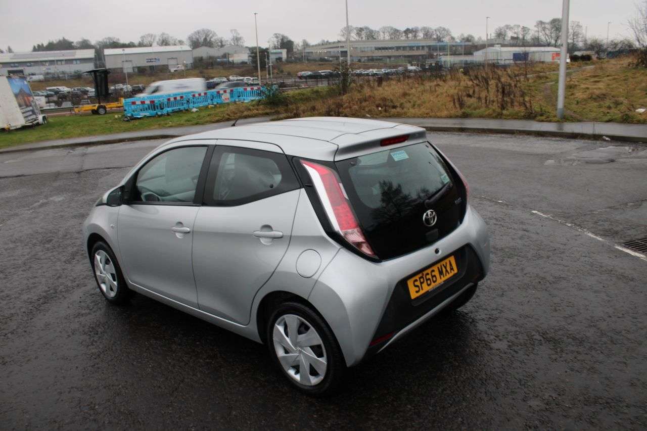 2016 TOYOTA AYGO 2016 TOYOTA AYGO