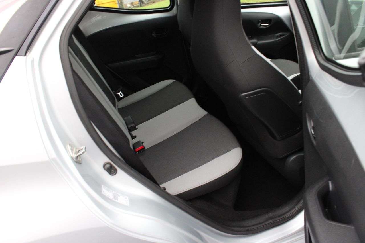 2016 TOYOTA AYGO 2016 TOYOTA AYGO