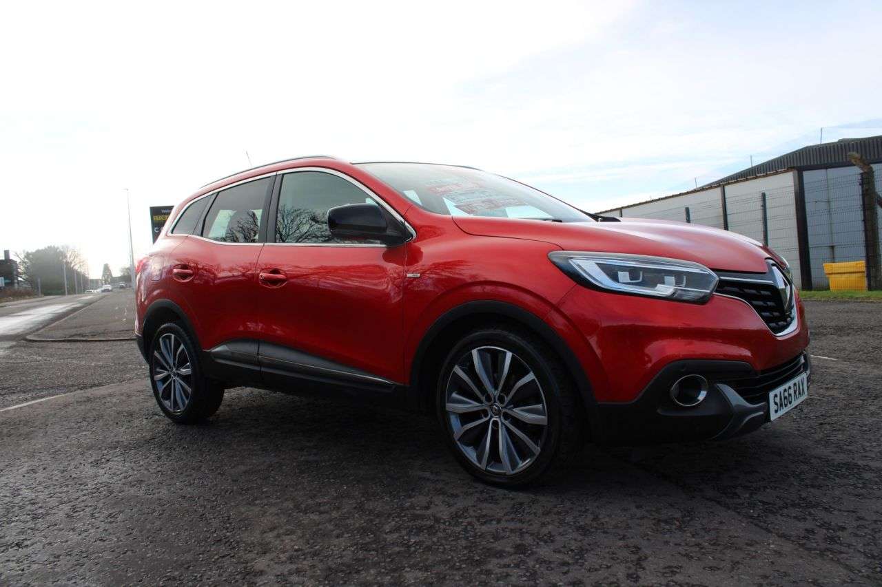 A 2016 RENAULT KADJAR 1.5 dCi Signature 2016,Sat Nav,19*Alloys,DAB,Glass Roof,74mpg,£20 Tax,F.S.H A 2016 RENAULT KADJAR 1.5 dCi Signature 2016,Sat Nav,19*Alloys,DAB,Glass Roof,74mpg,£20 Tax,F.S.H