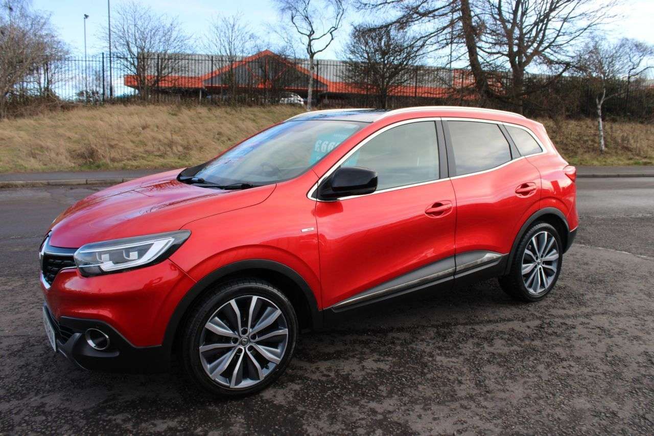 A 2016 RENAULT KADJAR 1.5 dCi Signature 2016,Sat Nav,19*Alloys,DAB,Glass Roof,74mpg,£20 Tax,F.S.H A 2016 RENAULT KADJAR 1.5 dCi Signature 2016,Sat Nav,19*Alloys,DAB,Glass Roof,74mpg,£20 Tax,F.S.H