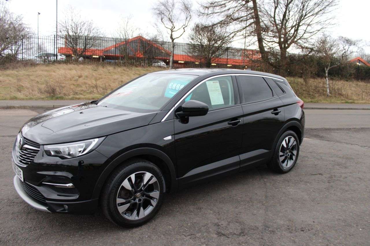 A 2019 VAUXHALL GRANDLAND X 1.2 Turbo SRi 2019,Diamond Cut Alloys,Sat Nav,Bluetooth,DAB,Park Sensors,F. A 2019 VAUXHALL GRANDLAND X 1.2 Turbo SRi 2019,Diamond Cut Alloys,Sat Nav,Bluetooth,DAB,Park Sensors,F.