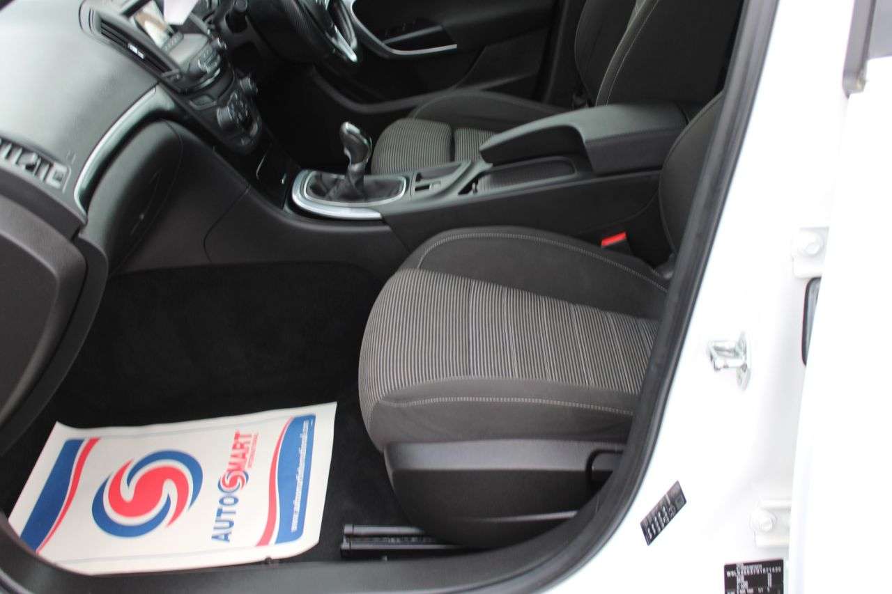 2017 VAUXHALL INSIGNIA 2017 VAUXHALL INSIGNIA