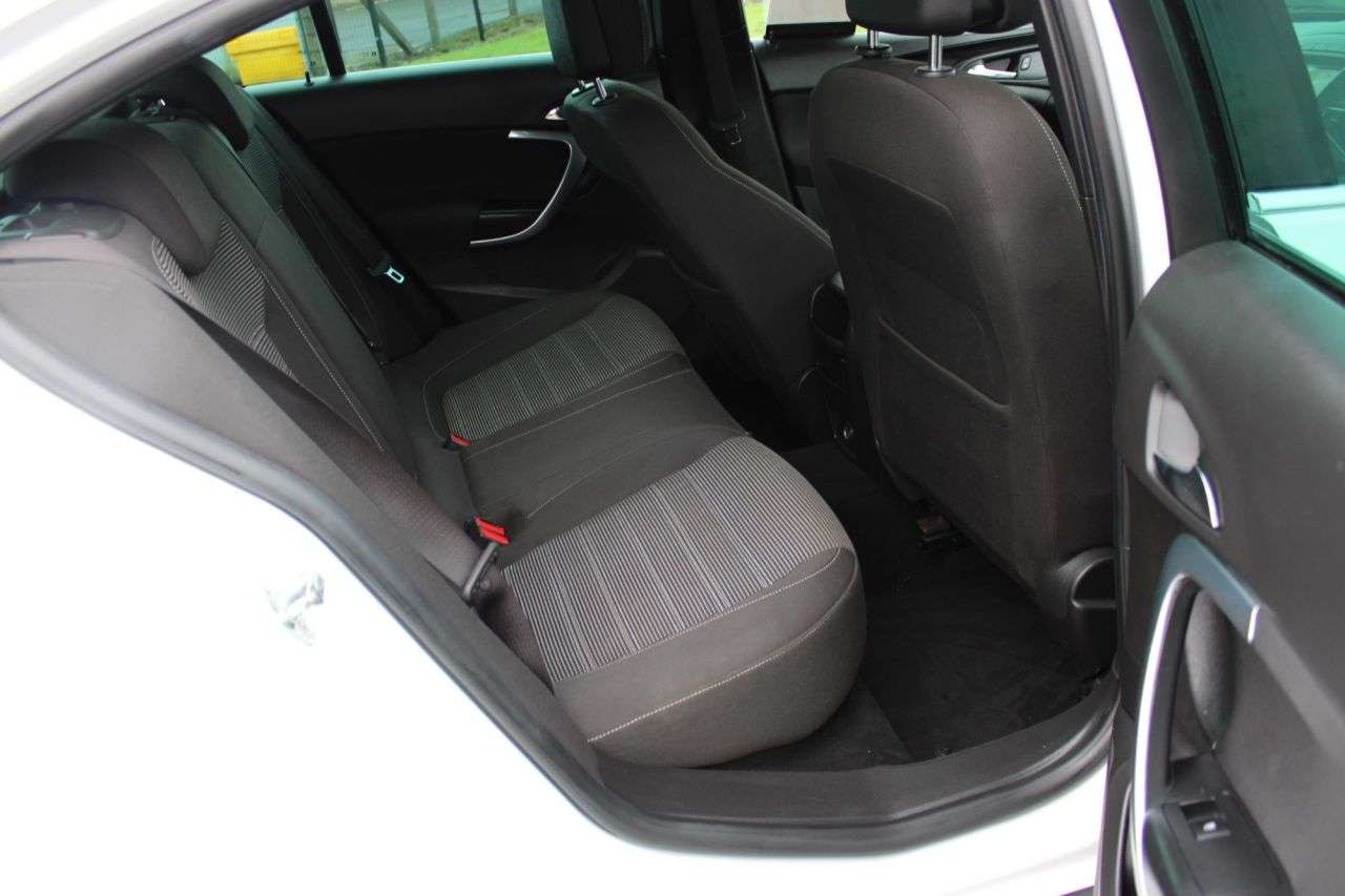 2017 VAUXHALL INSIGNIA 2017 VAUXHALL INSIGNIA