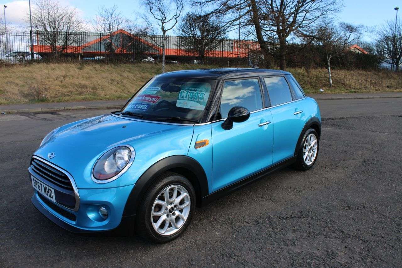 A 2017 MINI HATCH 1.5 Cooper D 2017,49,000mls,Bluetooth,DAB,78mpg,Spotless Condition,Ulez Com A 2017 MINI HATCH 1.5 Cooper D 2017,49,000mls,Bluetooth,DAB,78mpg,Spotless Condition,Ulez Com