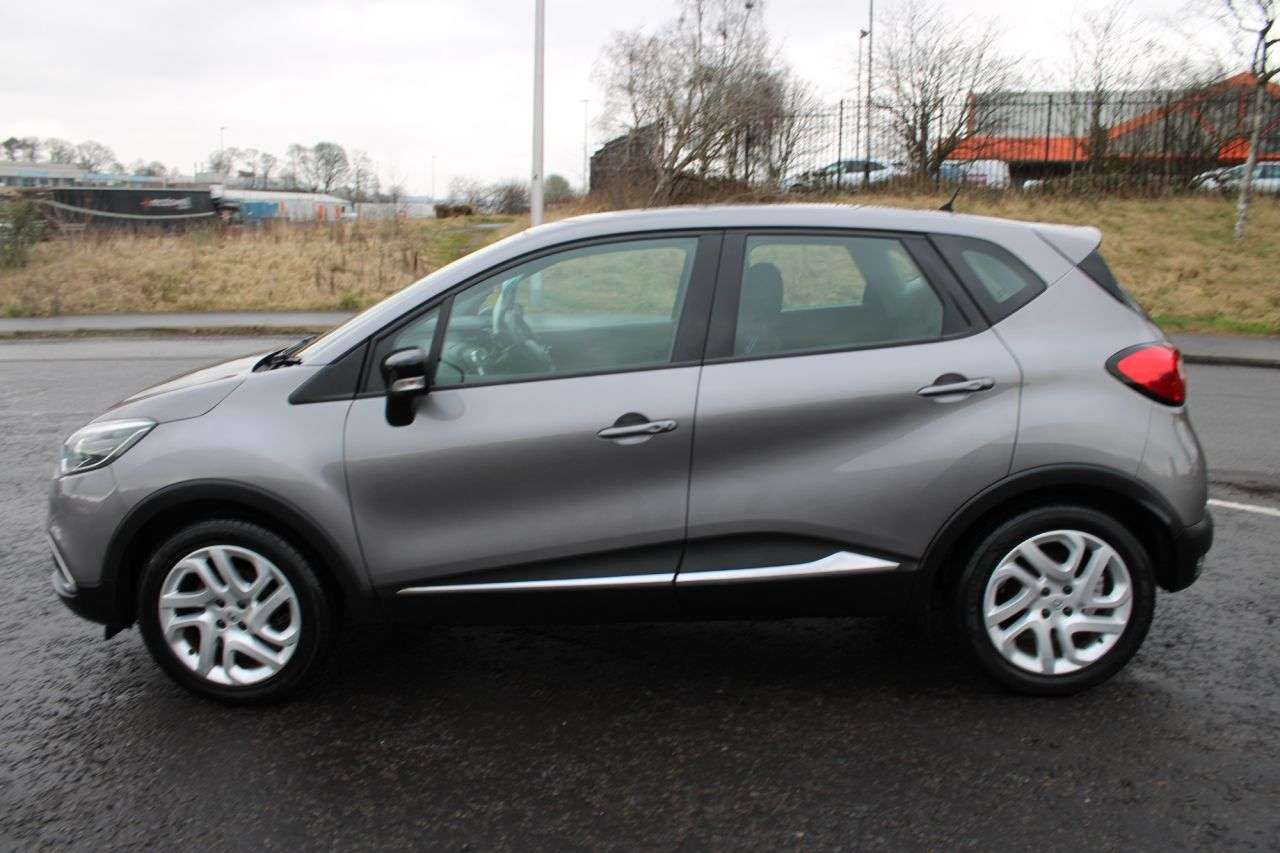 A 2016 RENAULT CAPTUR Dynamique NAV 2016,Sat Nav,Bluetooth,Cruise,£35 Road Tax,F.S.H,Ulez Complia A 2016 RENAULT CAPTUR Dynamique NAV 2016,Sat Nav,Bluetooth,Cruise,£35 Road Tax,F.S.H,Ulez Complia