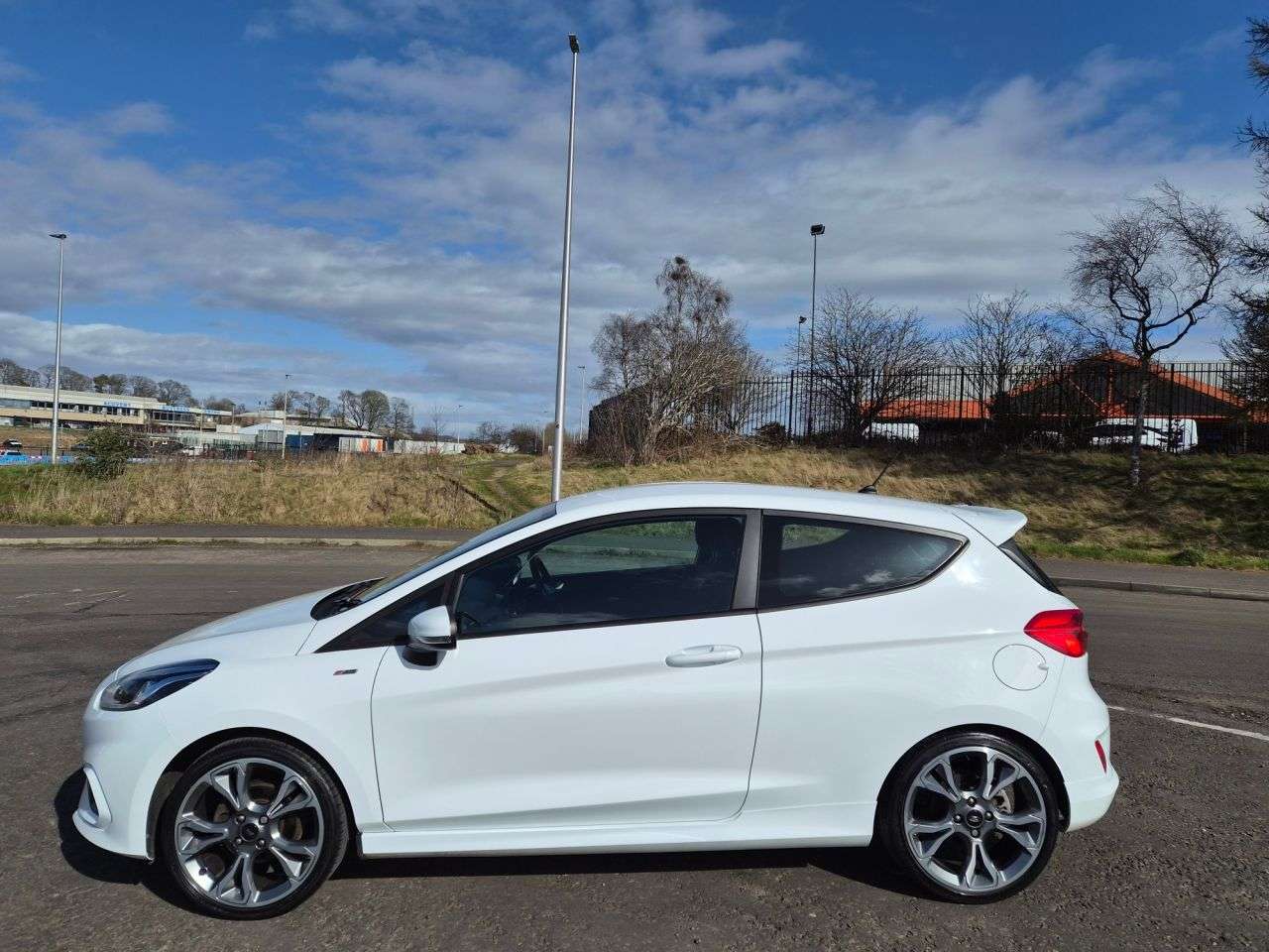 A 2018 FORD FIESTA 1.0T ST-LINE 2018,1 Owner,18*Diamond Cut Alloys,Bluetooth,DAB,Air Con,Super A 2018 FORD FIESTA 1.0T ST-LINE 2018,1 Owner,18*Diamond Cut Alloys,Bluetooth,DAB,Air Con,Super