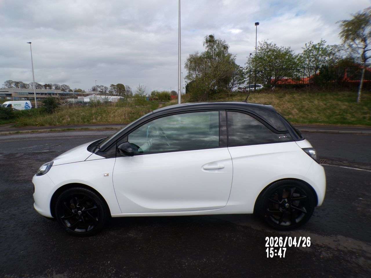 A 2017 VAUXHALL ADAM 1.2i Energised,2017Low Miles,F.S.H,Insurance Group 2,Bluetooth,DAB,Ulez Com A 2017 VAUXHALL ADAM 1.2i Energised,2017Low Miles,F.S.H,Insurance Group 2,Bluetooth,DAB,Ulez Com