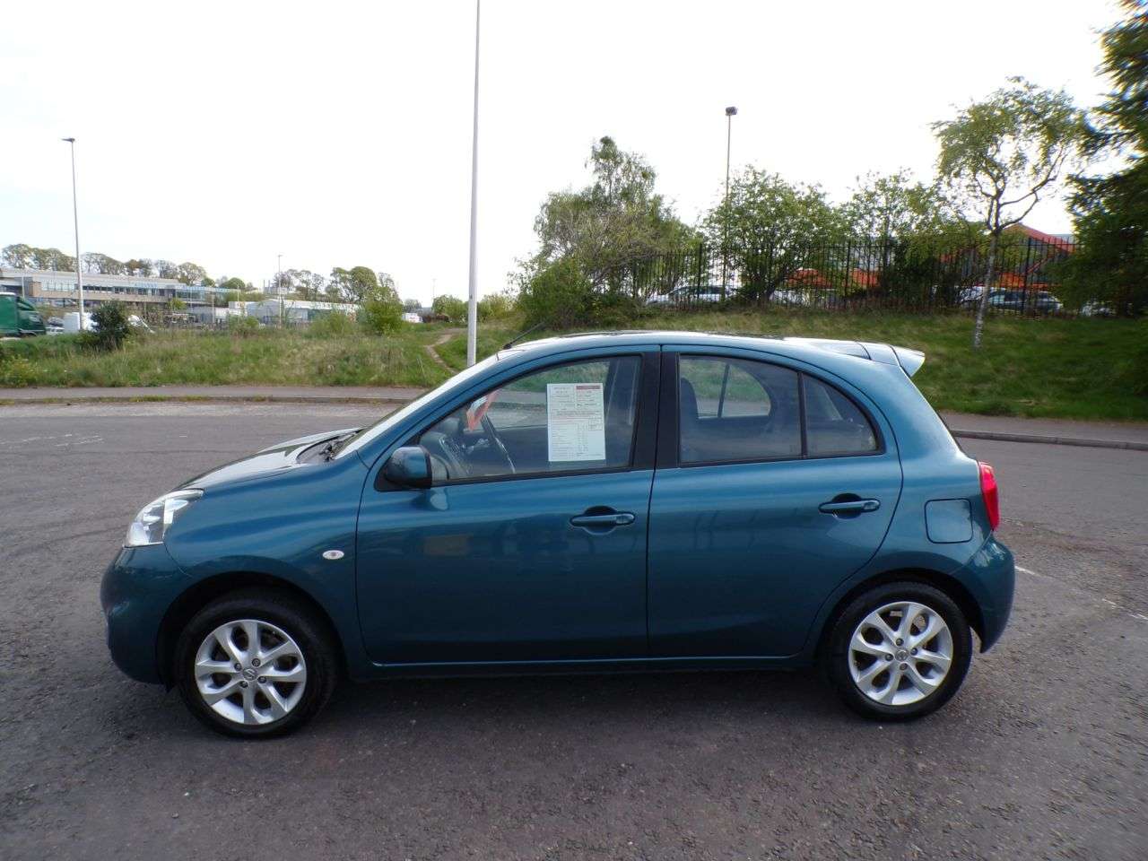 A 2015 NISSAN MICRA 1.2 Acenta 2015,Sat Nav,Air Con,Bluetooth,Cruise,£35 Tax,55mpg,Ulez Complia A 2015 NISSAN MICRA 1.2 Acenta 2015,Sat Nav,Air Con,Bluetooth,Cruise,£35 Tax,55mpg,Ulez Complia