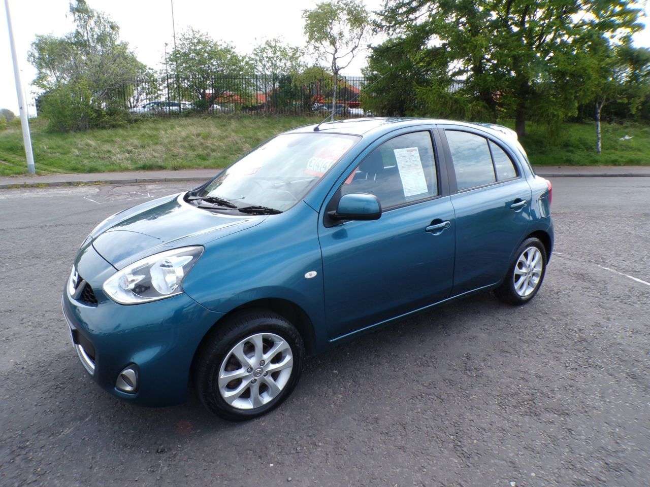 A 2015 NISSAN MICRA 1.2 Acenta 2015,Sat Nav,Air Con,Bluetooth,Cruise,£35 Tax,55mpg,Ulez Complia A 2015 NISSAN MICRA 1.2 Acenta 2015,Sat Nav,Air Con,Bluetooth,Cruise,£35 Tax,55mpg,Ulez Complia