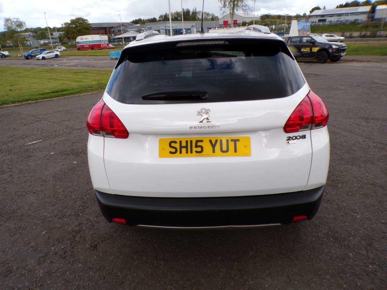 2015 PEUGEOT 2008 2015 PEUGEOT 2008