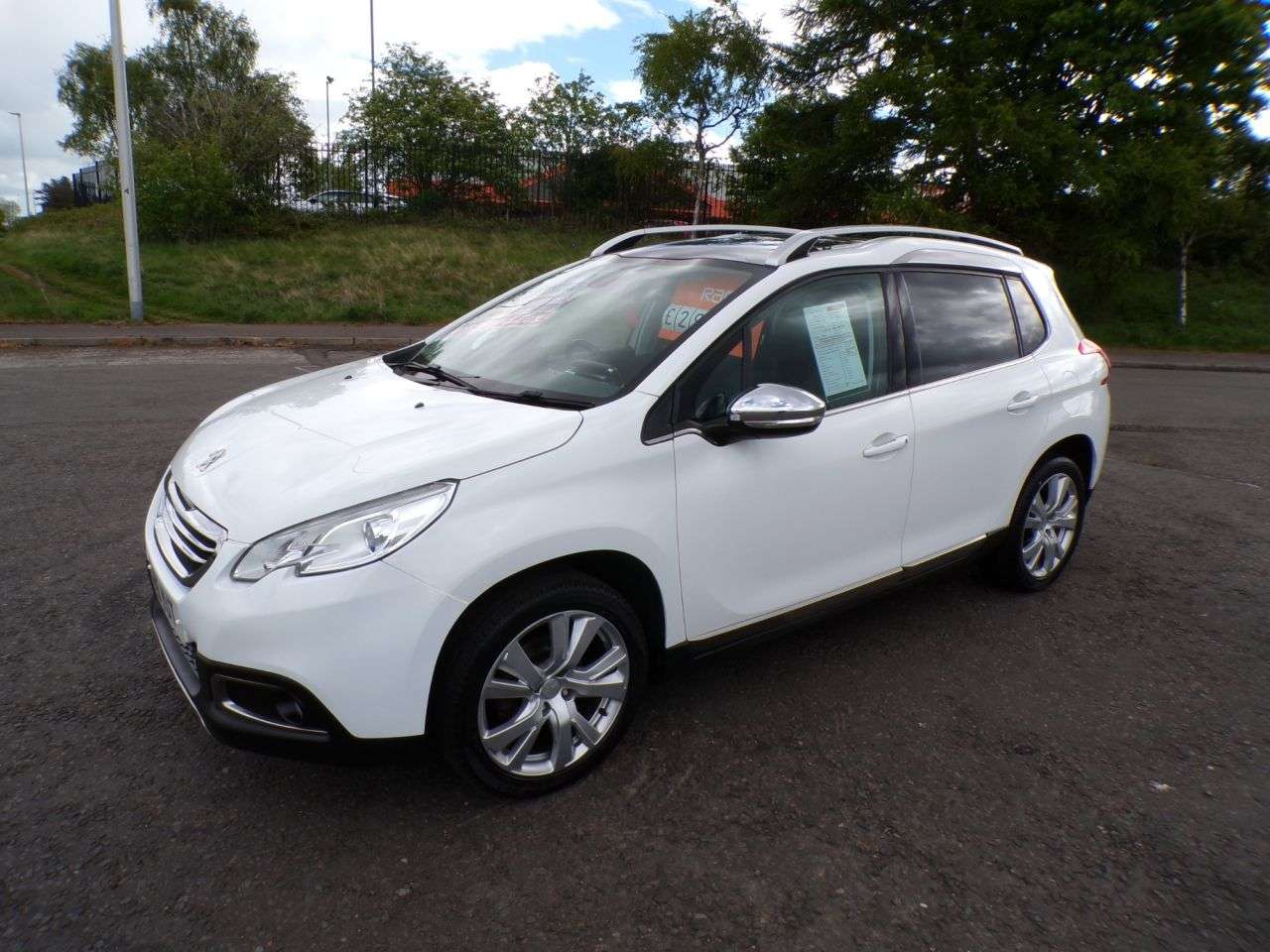 2015 PEUGEOT 2008 2015 PEUGEOT 2008