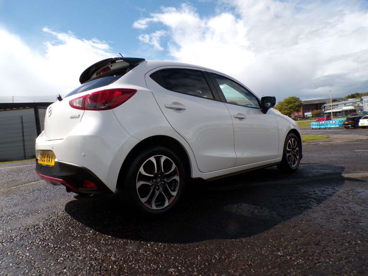 2017 MAZDA MAZDA2 2017 MAZDA MAZDA2