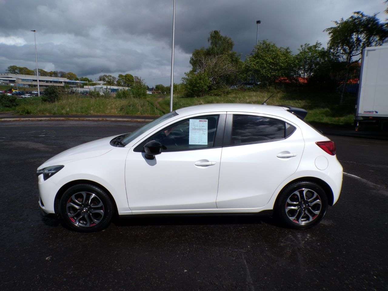A 2017 MAZDA MAZDA2 1.5 SKYACTIV-G Sport 2017,Sat Nav,Cruise,DAB,62mpg,£20 Tax,Ulez Compliant A 2017 MAZDA MAZDA2 1.5 SKYACTIV-G Sport 2017,Sat Nav,Cruise,DAB,62mpg,£20 Tax,Ulez Compliant