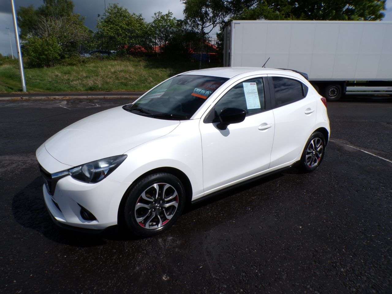 2017 MAZDA MAZDA2 2017 MAZDA MAZDA2
