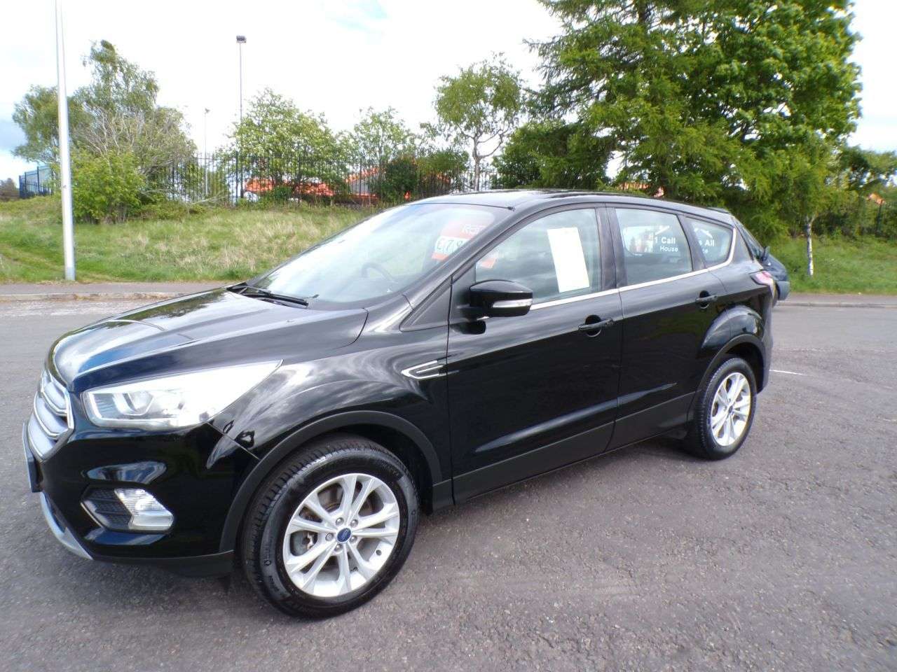 A 2017 FORD KUGA 2.0 TDCi Titanium 2017.Sat Nav,Half Leather,Cruise,DAB,F.S.H,Ulez Compliant A 2017 FORD KUGA 2.0 TDCi Titanium 2017.Sat Nav,Half Leather,Cruise,DAB,F.S.H,Ulez Compliant