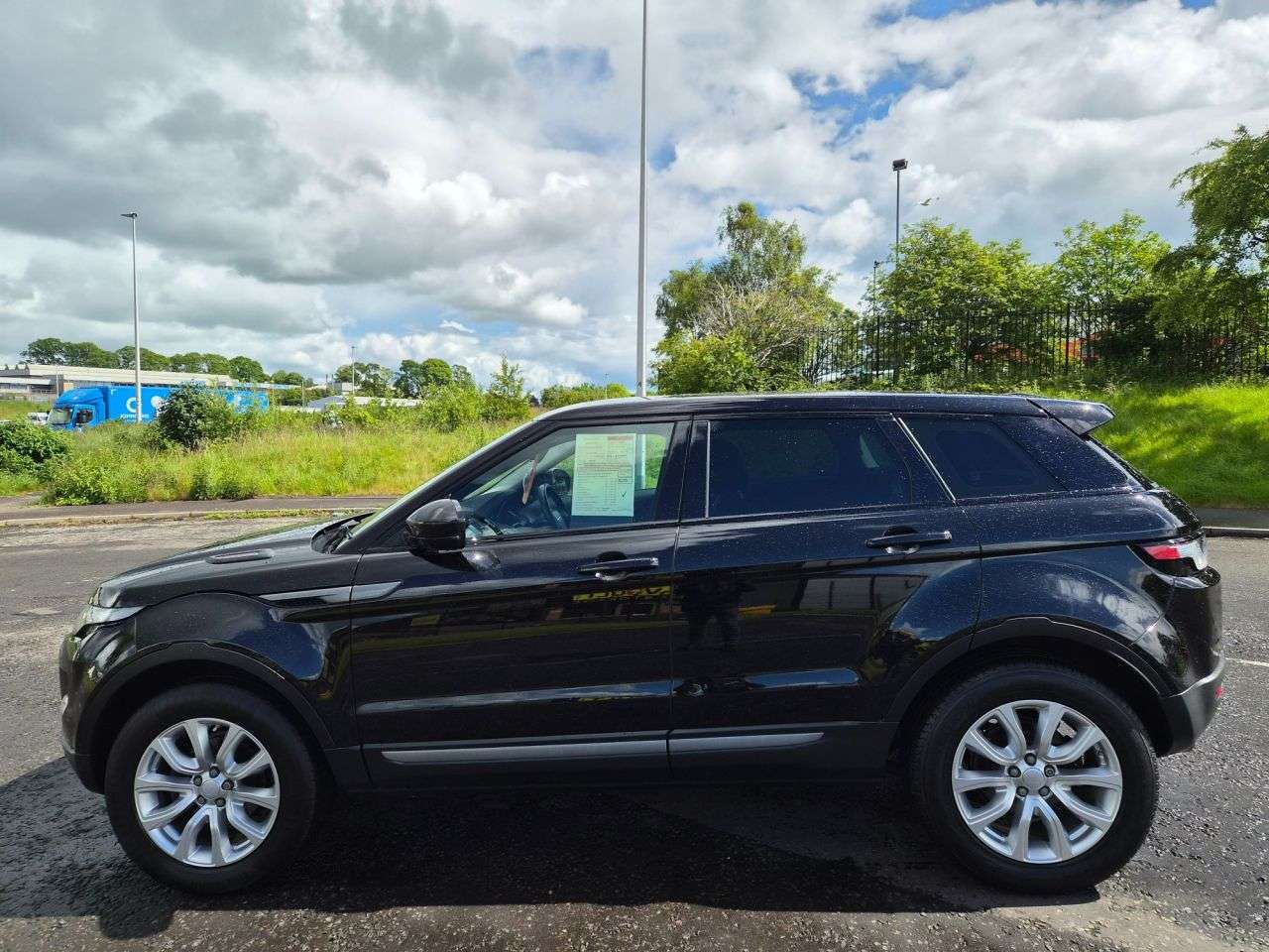 A 2015 LAND ROVER RANGE ROVER EVOQUE 2.2 SD4 Pure Tech 2015,Leather,Sat Nav,Glass Roof,DAB,Cruise,Parking Sensor A 2015 LAND ROVER RANGE ROVER EVOQUE 2.2 SD4 Pure Tech 2015,Leather,Sat Nav,Glass Roof,DAB,Cruise,Parking Sensor
