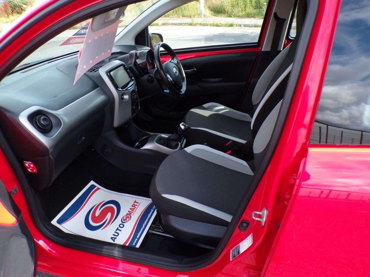2016 TOYOTA AYGO 2016 TOYOTA AYGO
