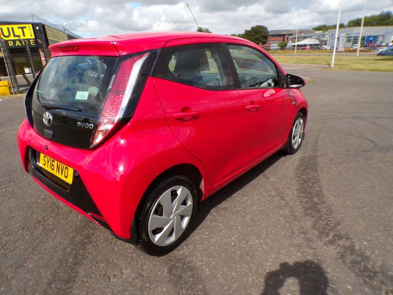 2016 TOYOTA AYGO 2016 TOYOTA AYGO