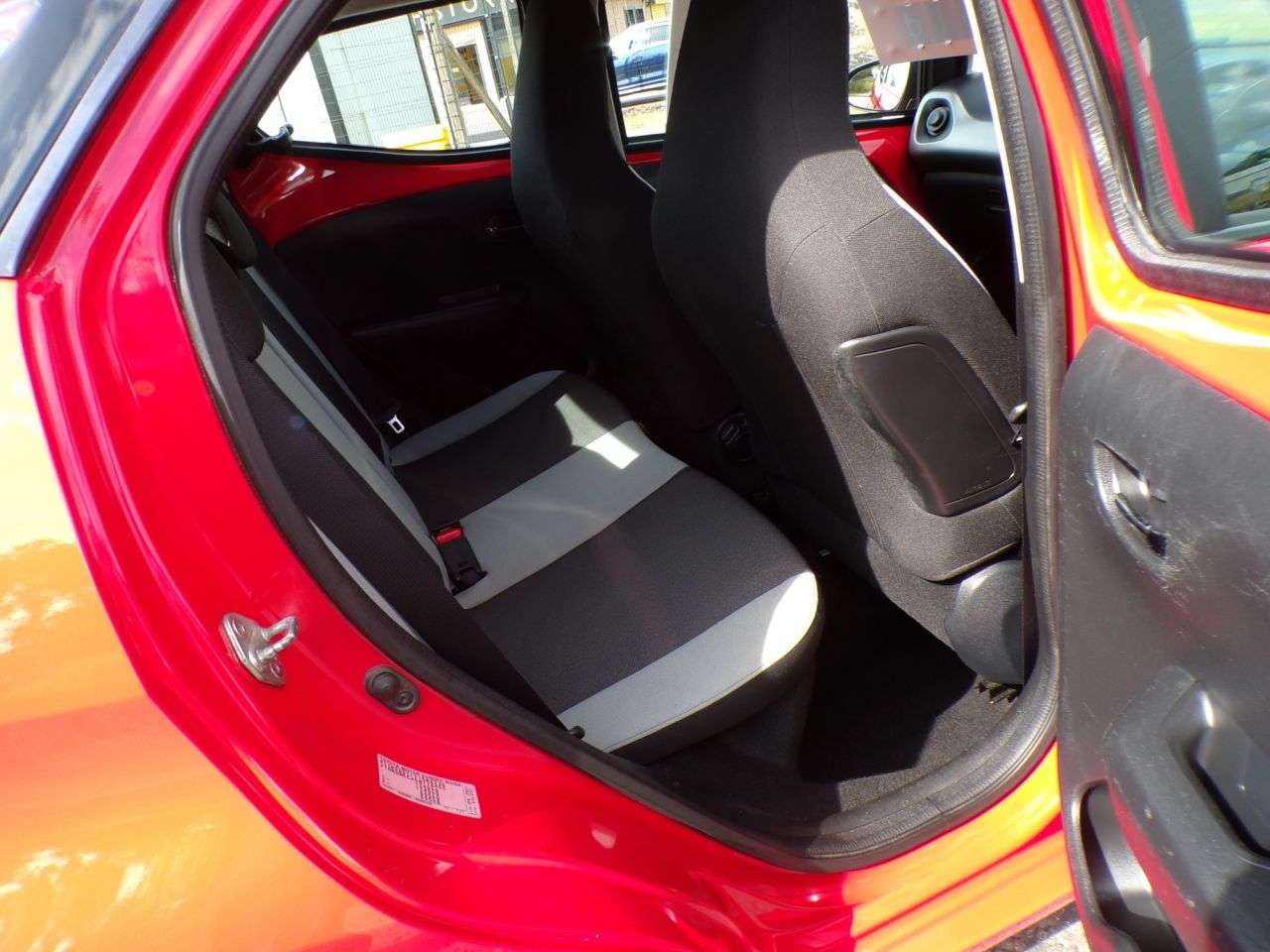 2016 TOYOTA AYGO 2016 TOYOTA AYGO