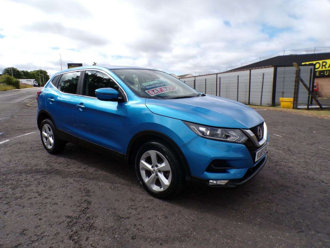 A 2019 NISSAN QASHQAI 1.3 DIG-T Acenta Premium 2019,Sat Nav,Parking Sensors,DAB,Cruise,Service Hi A 2019 NISSAN QASHQAI 1.3 DIG-T Acenta Premium 2019,Sat Nav,Parking Sensors,DAB,Cruise,Service Hi