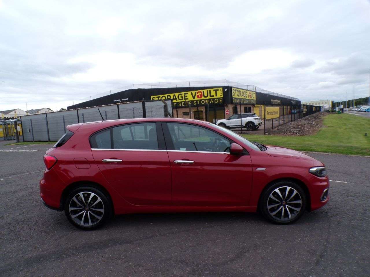2017 FIAT TIPO 2017 FIAT TIPO