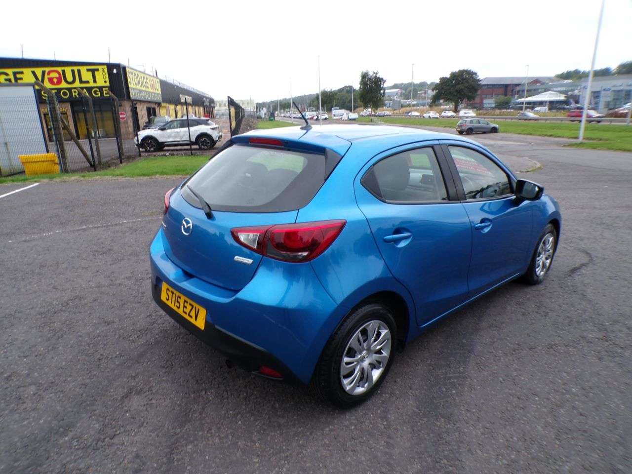 2015 MAZDA MAZDA2 2015 MAZDA MAZDA2