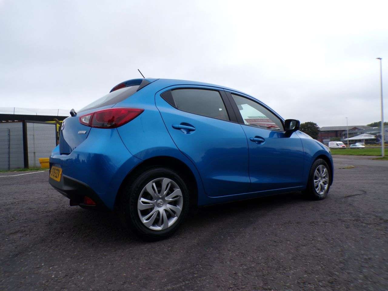 2015 MAZDA MAZDA2 2015 MAZDA MAZDA2