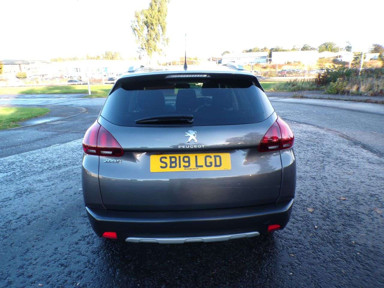 2019 PEUGEOT 2008 2019 PEUGEOT 2008