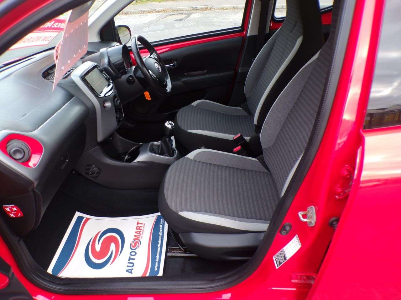 2019 TOYOTA AYGO 2019 TOYOTA AYGO