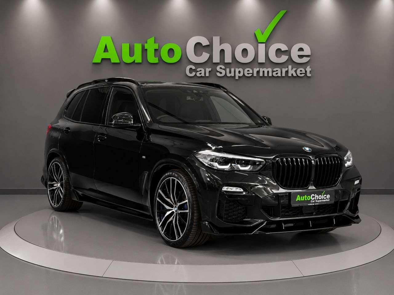A 2021 BMW X5 3.0 40i MHT M Sport SUV 5dr Petrol Hybrid Auto xDrive Euro 6 (s/s) (340 ps) A 2021 BMW X5 3.0 40i MHT M Sport SUV 5dr Petrol Hybrid Auto xDrive Euro 6 (s/s) (340 ps)