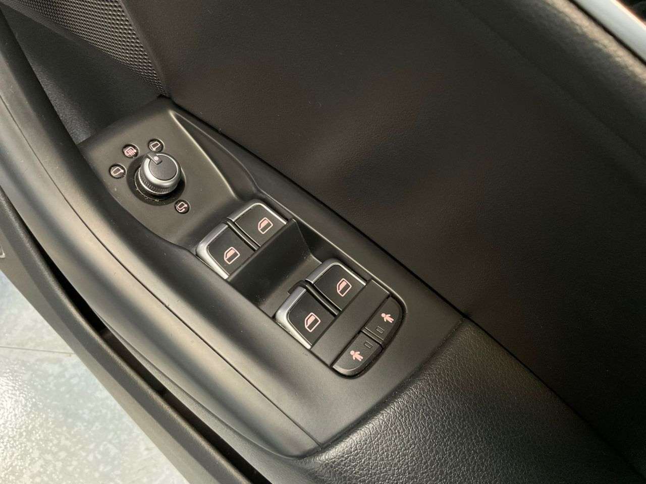2018 AUDI Q3 2018 AUDI Q3
