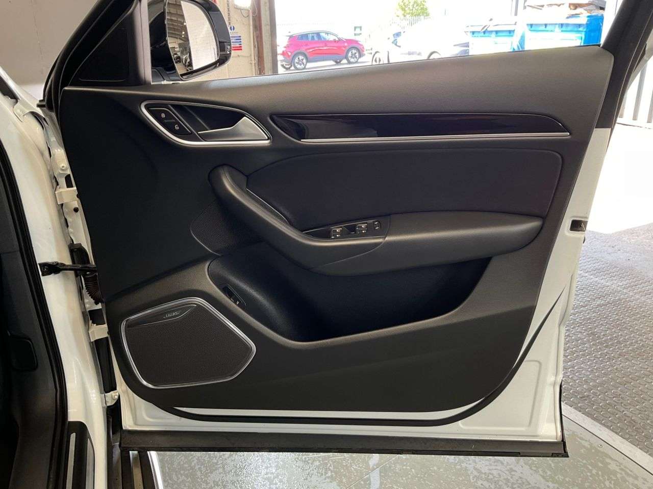 2018 AUDI Q3 2018 AUDI Q3