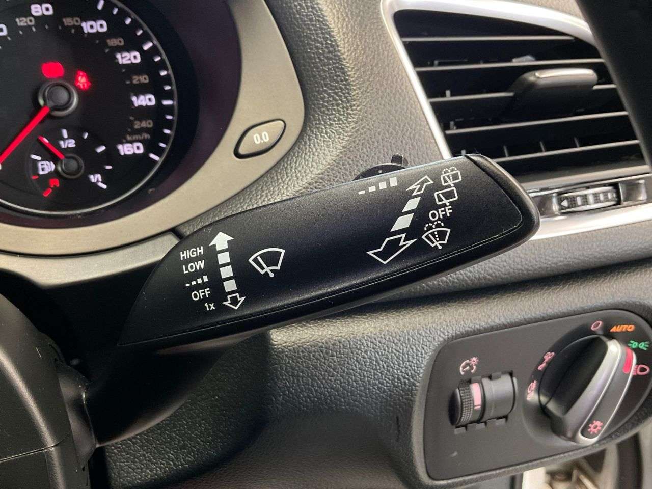 2018 AUDI Q3 2018 AUDI Q3