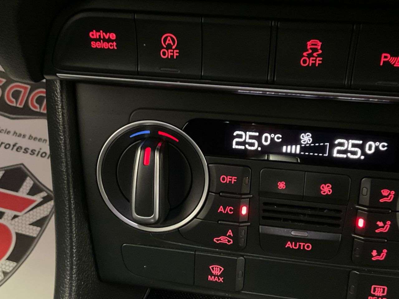 2018 AUDI Q3 2018 AUDI Q3