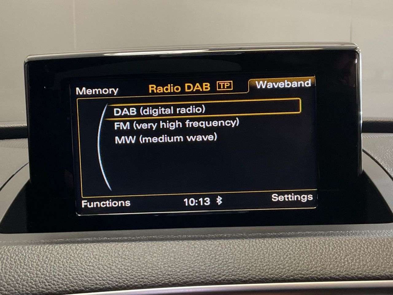2018 AUDI Q3 2018 AUDI Q3