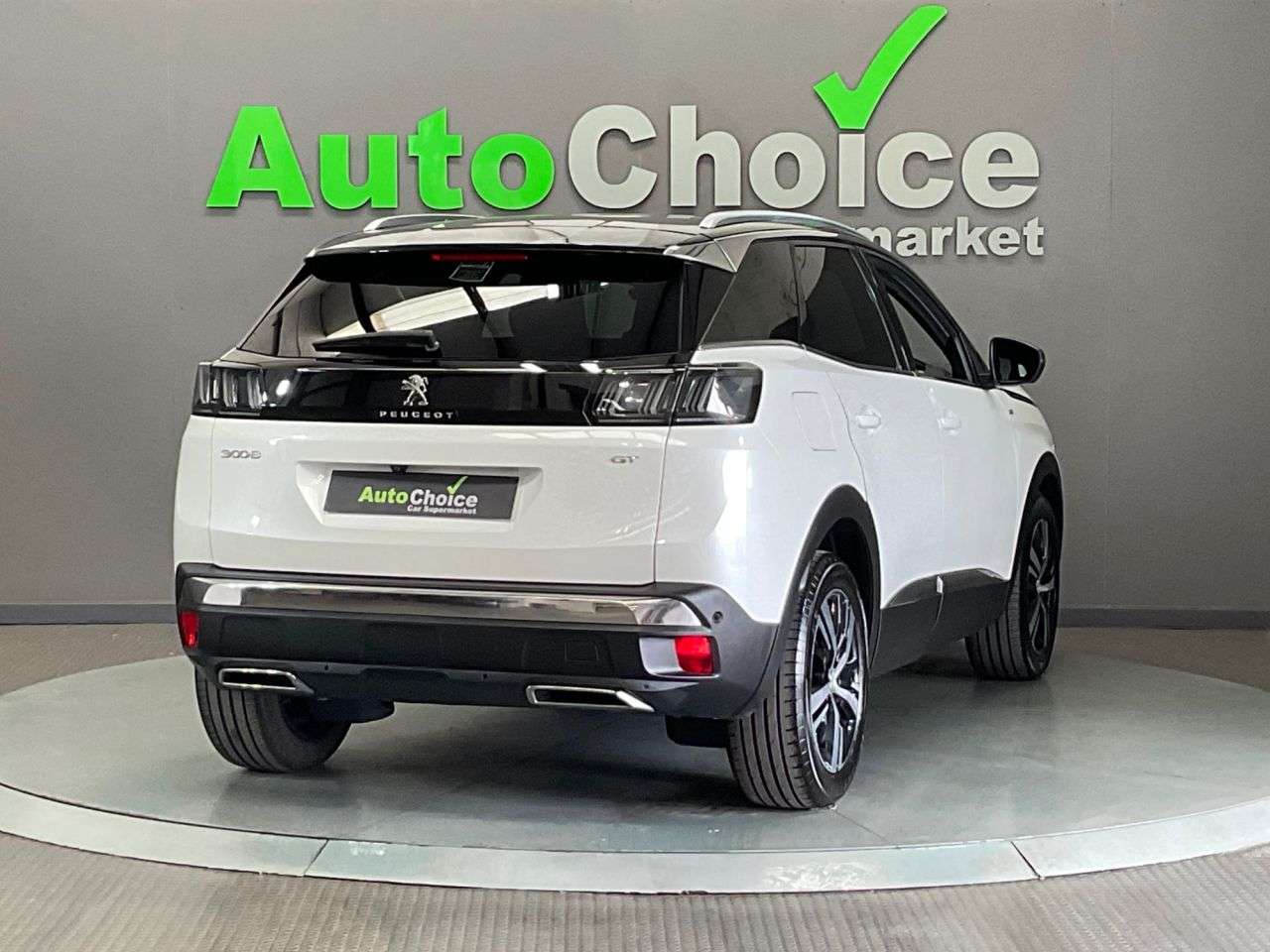 2022 PEUGEOT 3008 2022 PEUGEOT 3008