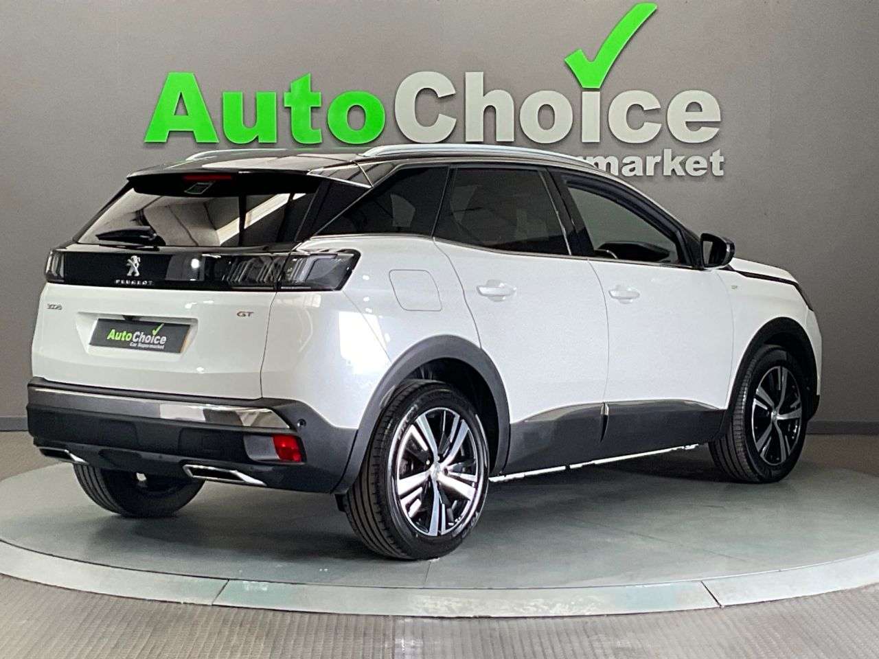 2022 PEUGEOT 3008 2022 PEUGEOT 3008