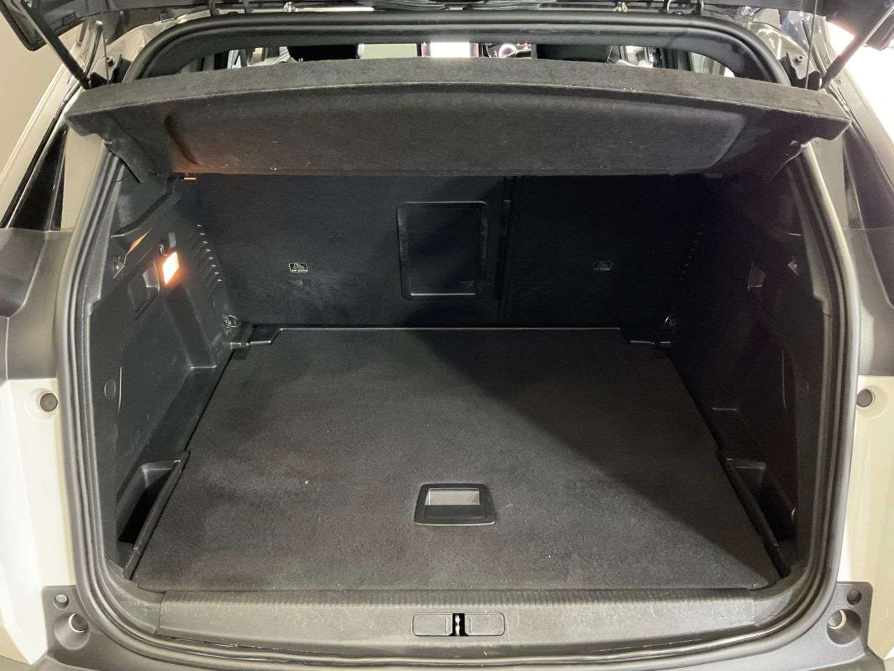 2022 PEUGEOT 3008 2022 PEUGEOT 3008